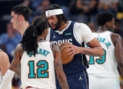 米兰真人-灰熊惨败湖人，凯尔特人再夺胜利