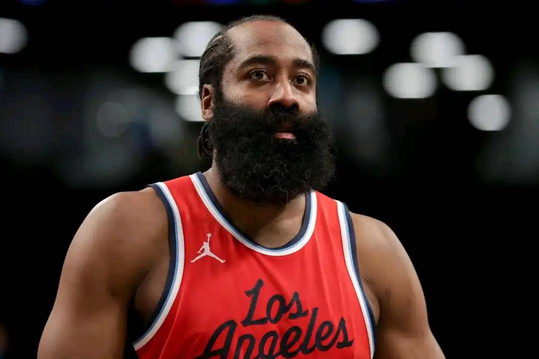 猛龙客场输球，伦纳德尽管发挥抢分不足