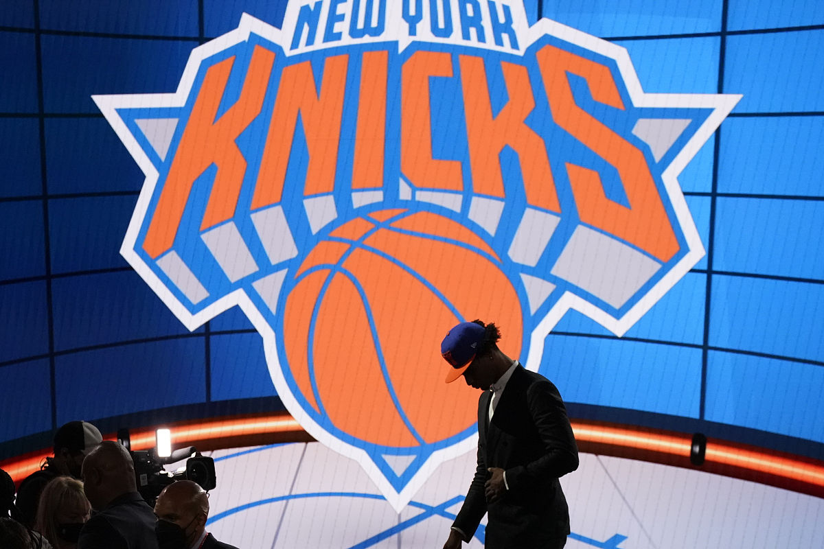 开拓者关键时刻表现出色，球队成功击败对手的简单介绍