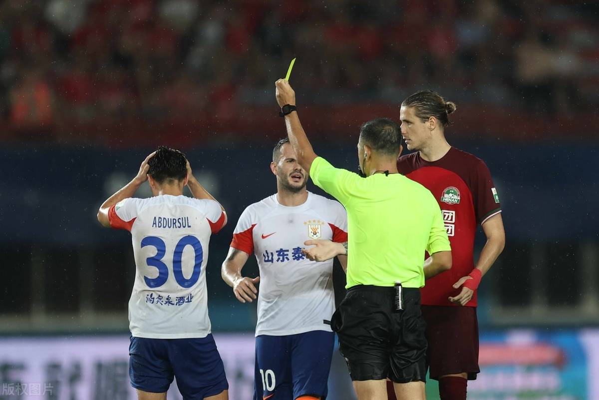 意外伤退垫底，球队或需利用引援填补