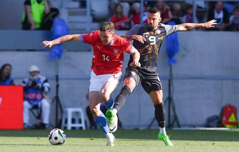 欧国联赛半决赛激战，局势紧张