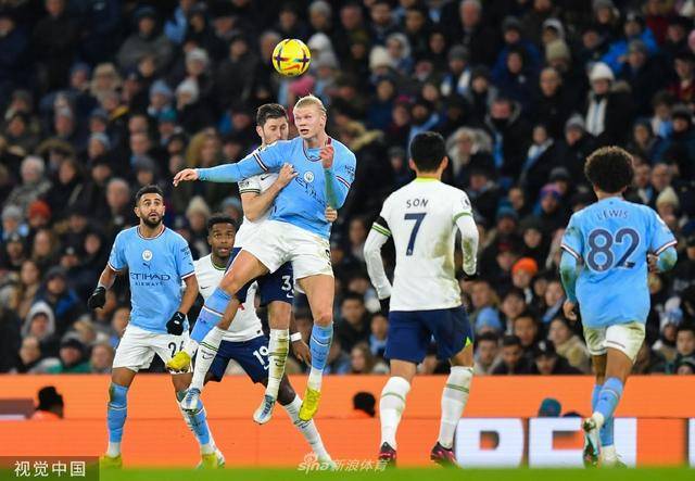 关于曼城大胜热刺，取得联赛三连胜的信息