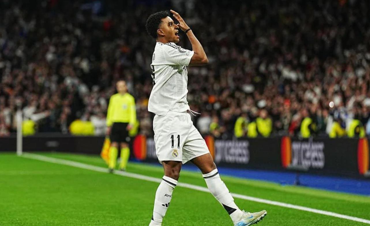 硬仁维拉踢进四强,欧冠赛场引发热议的简单介绍 硬仁维拉踢进四强,欧冠赛场引发热议的简单介绍