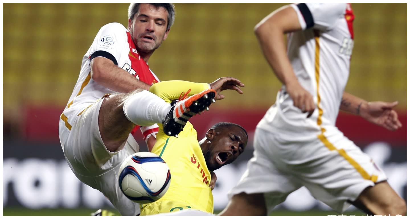 圣埃蒂安主场逆转摩纳哥，豪取三分的简单介绍