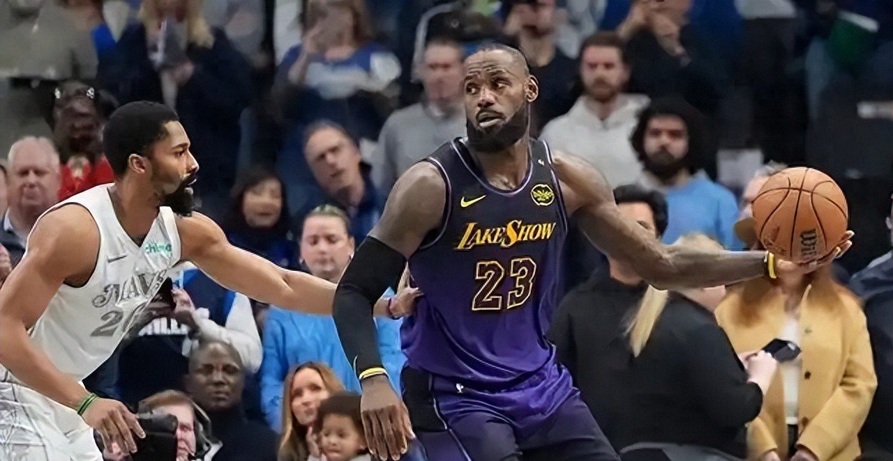 湖人惨败爵士，遭遇两连败