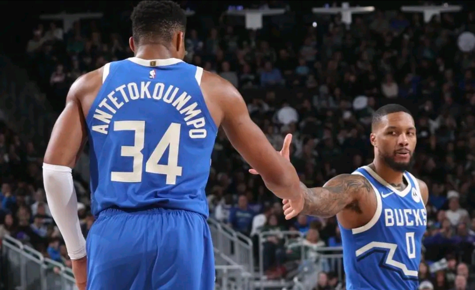 雄鹿大胜公牛，字母哥砍下34分