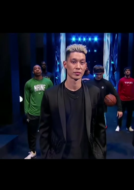 书豪首秀12分5助攻，猛龙轻取太阳