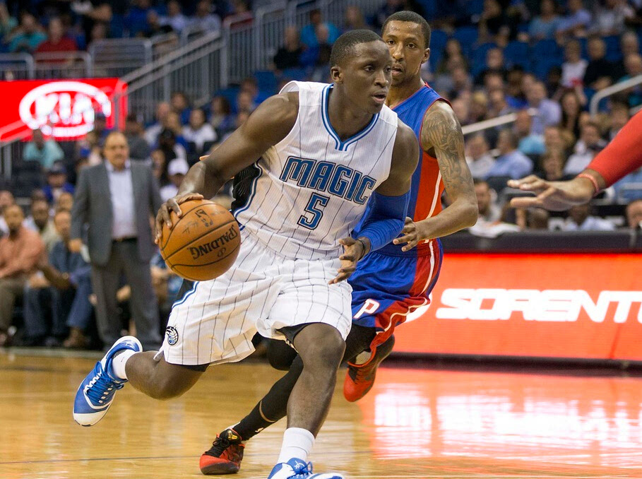 绿城客场逆转胜重庆，结束连败